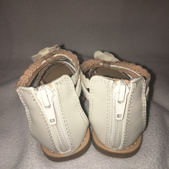 Sandals - Picture 2 of 4